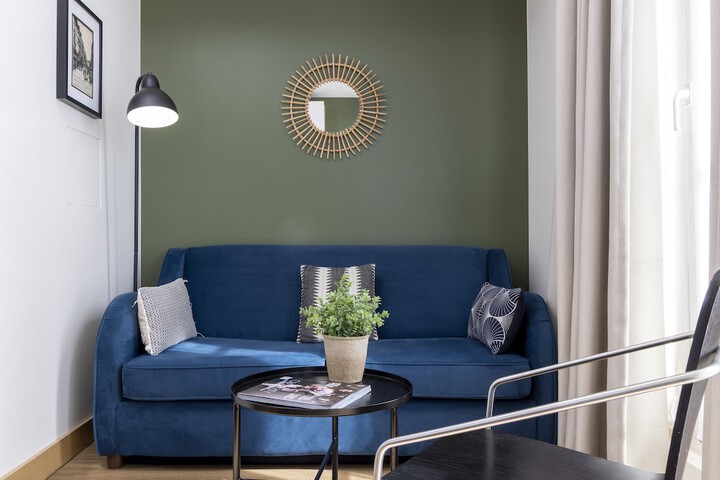 Room 28 of 51