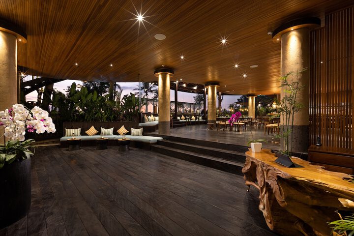 Hotel Interior 4 of 189