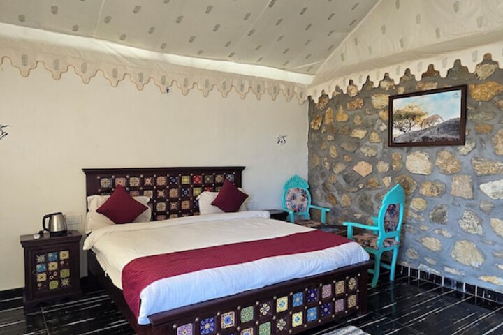 Room 12 of 31