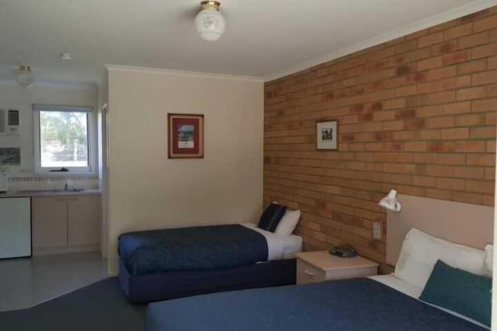 Room 19 of 46