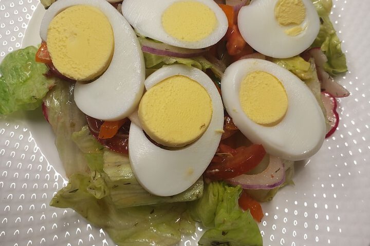 Dining 59 of 82