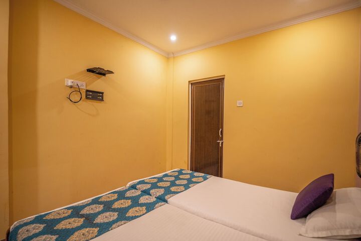 Room 36 of 90