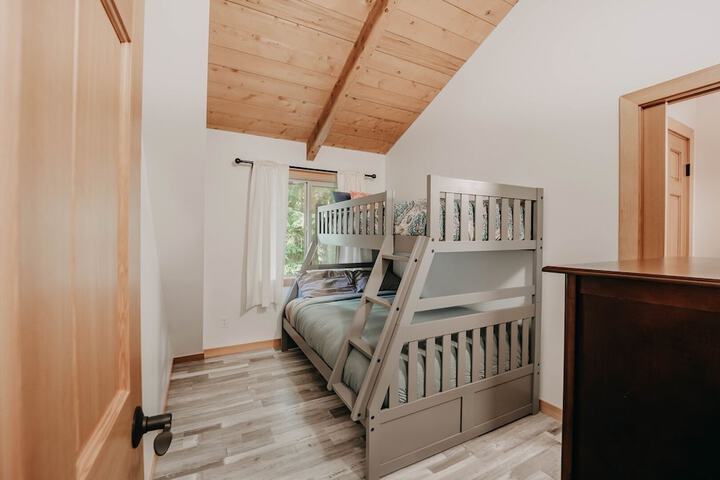 Room 6 of 50