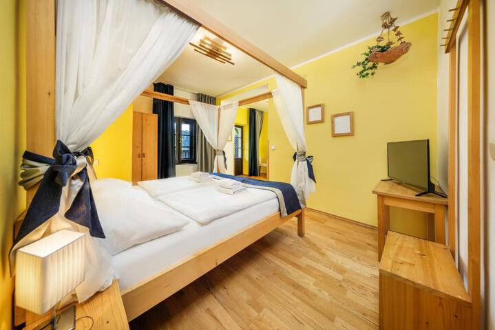 Hotel Garni Myší Díra