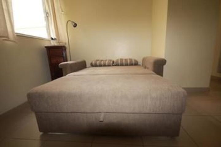 Room 8 of 24