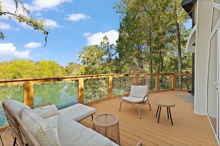 Terrace/Patio 86 of 132