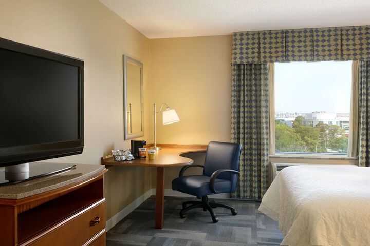 Room 5 of 30