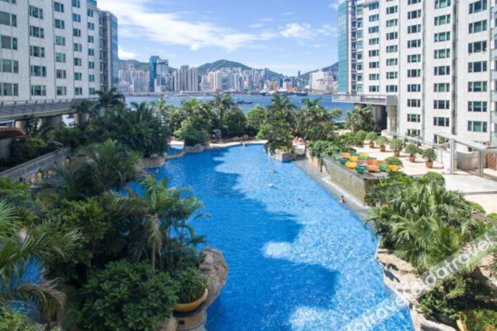 Harbourfront Horizon All-Suite
