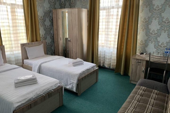 Room 18 of 47