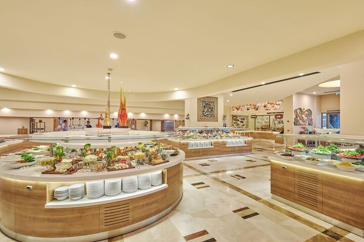 Dining 80 of 120