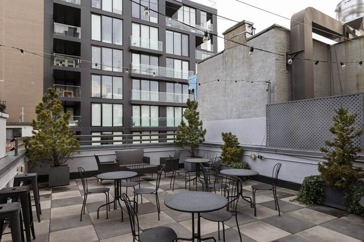 Hotel Exterior 24 of 36