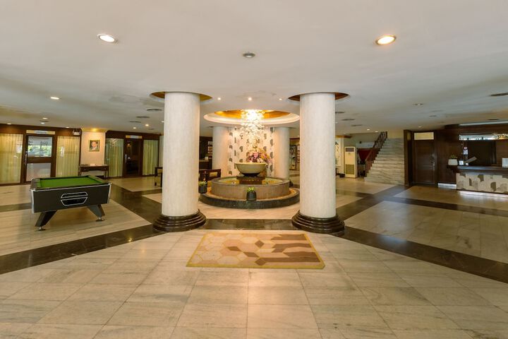 Hotel Interior 6 of 100