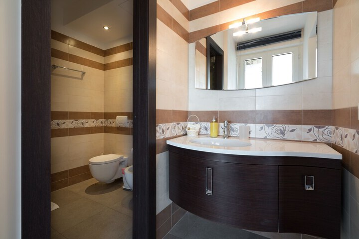 Bath Interior