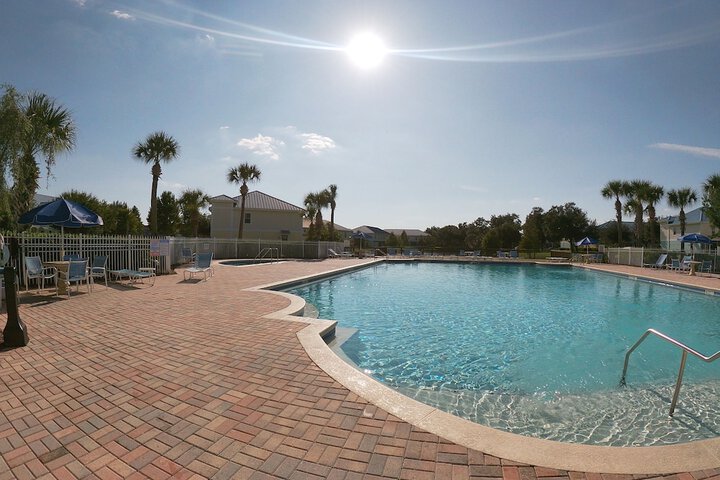 Pool 39 of 62