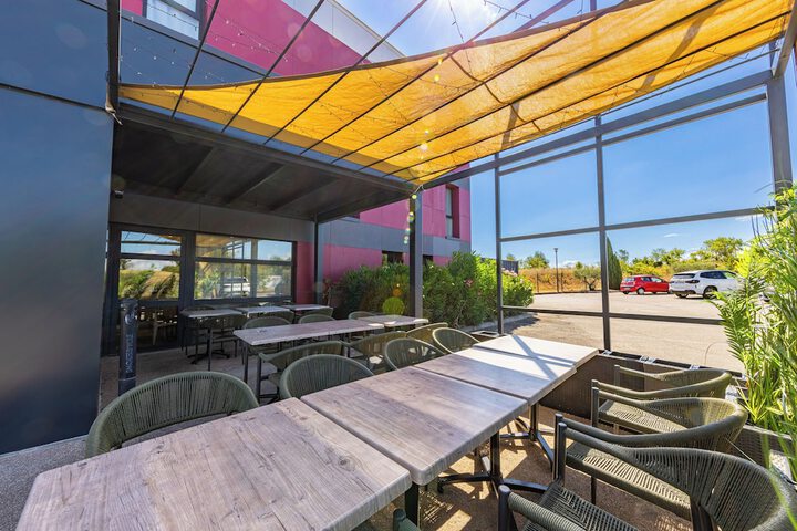 Terrace/Patio 89 of 104