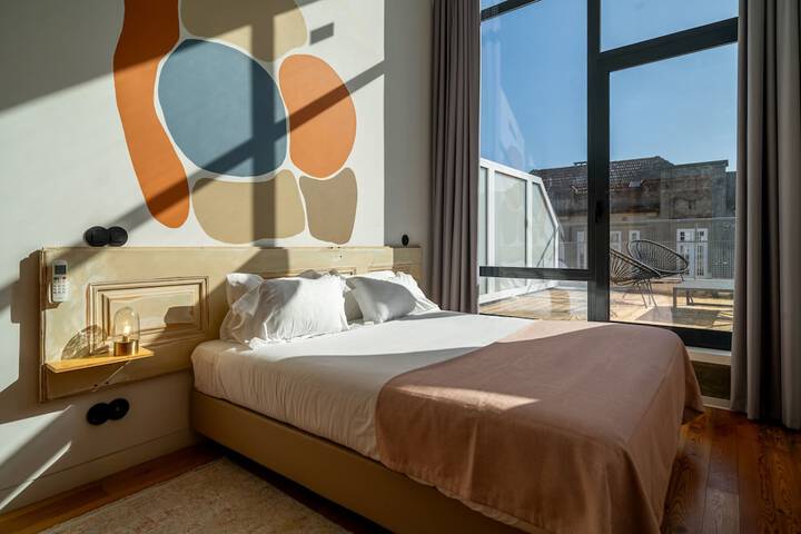 Room 2 of 74