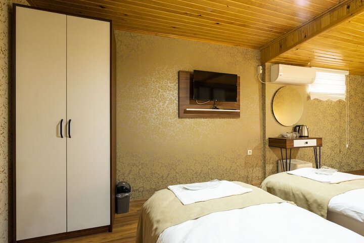 Room 34 of 55