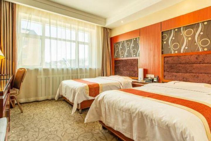 Yangguang Hotel Aletai