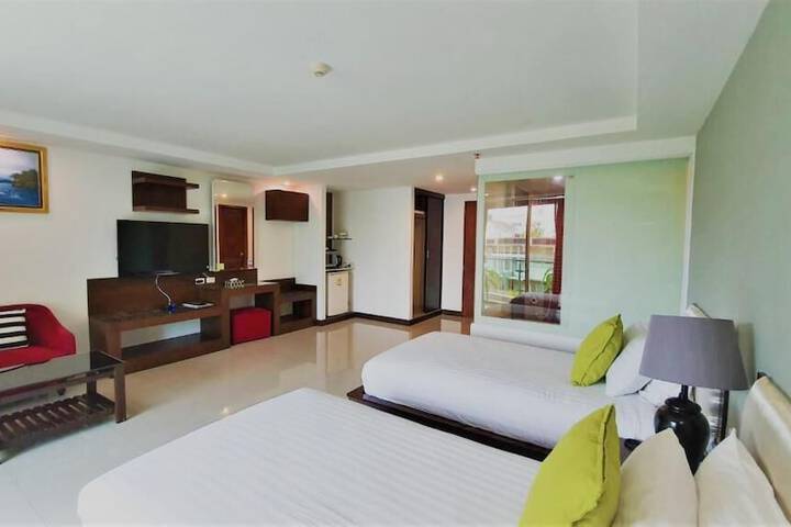 Room 20 of 48