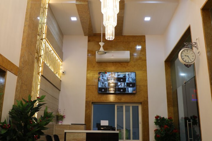 Hotel Interior 5 of 73