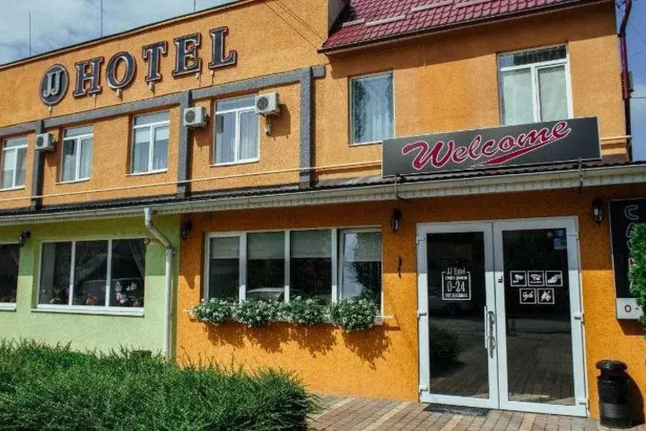 JJ Hotel