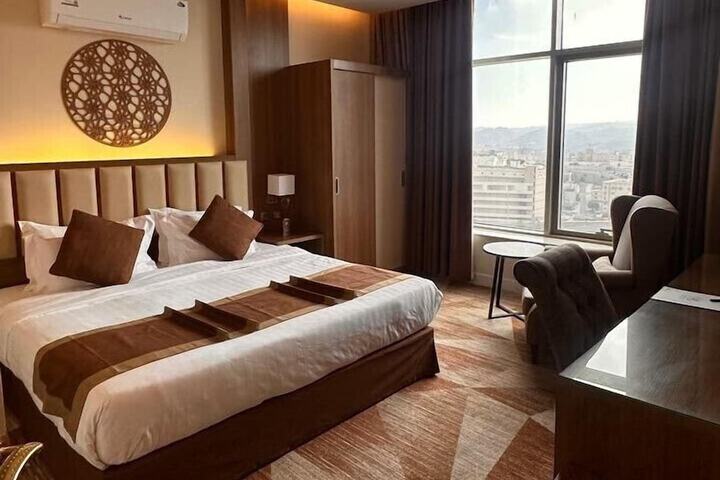 Sakura City Hotel