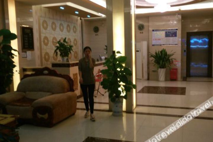 Hotel Interior 6 of 19