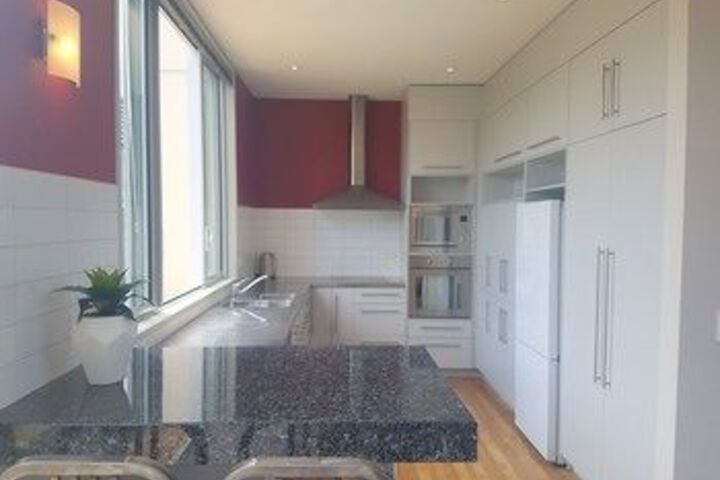 Room 10 of 20
