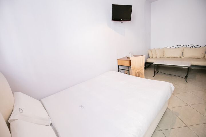 Room 15 of 55