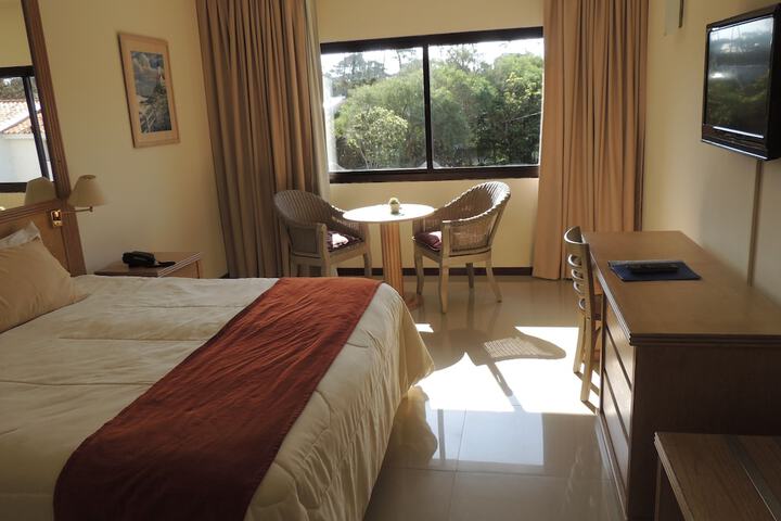 Room 10 of 66