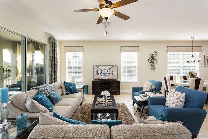 Hotel Interior 2 of 37