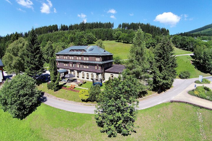 Alpský hotel in Spindleruv Mlyn