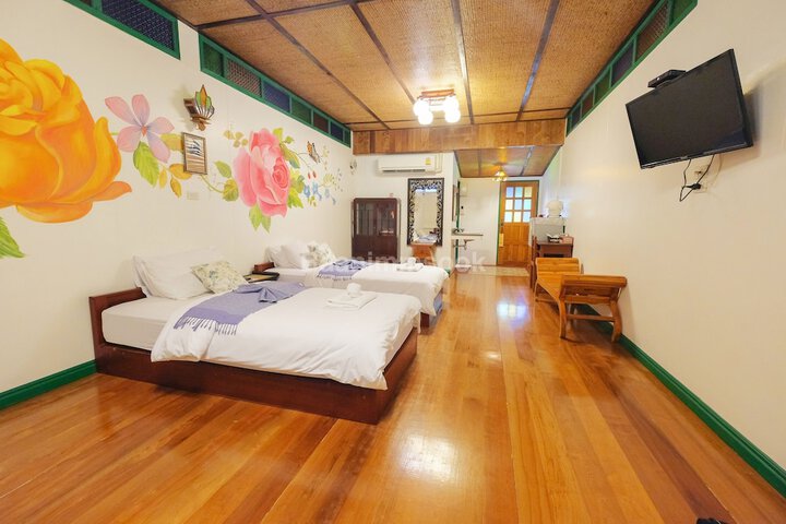 Room 19 of 260