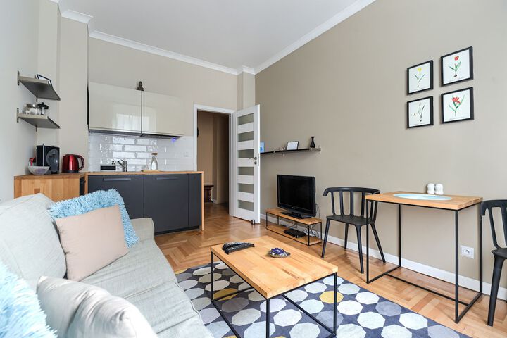 Room 14 of 24