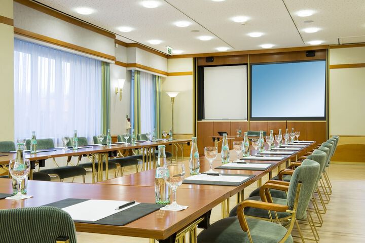 Meeting 39 of 45