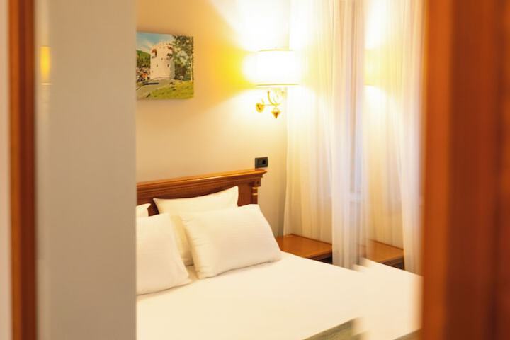 Room 14 of 43