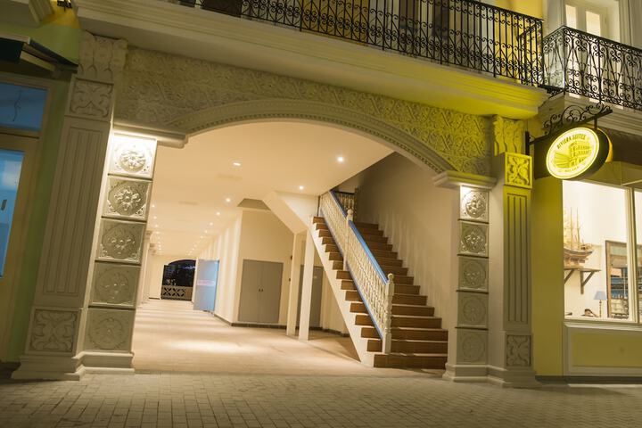 Hotel 115 of 132