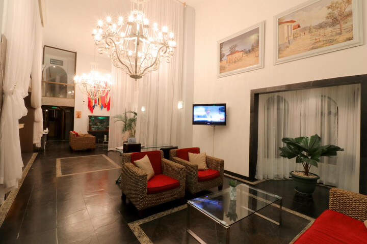Hotel Interior 47 of 178