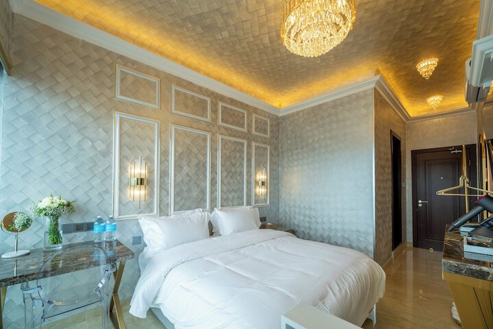 Room 21 of 285