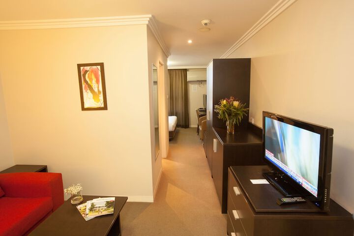 Room 8 of 44
