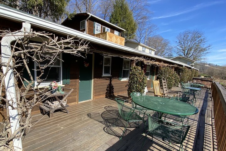 Terrace/Patio 132 of 136