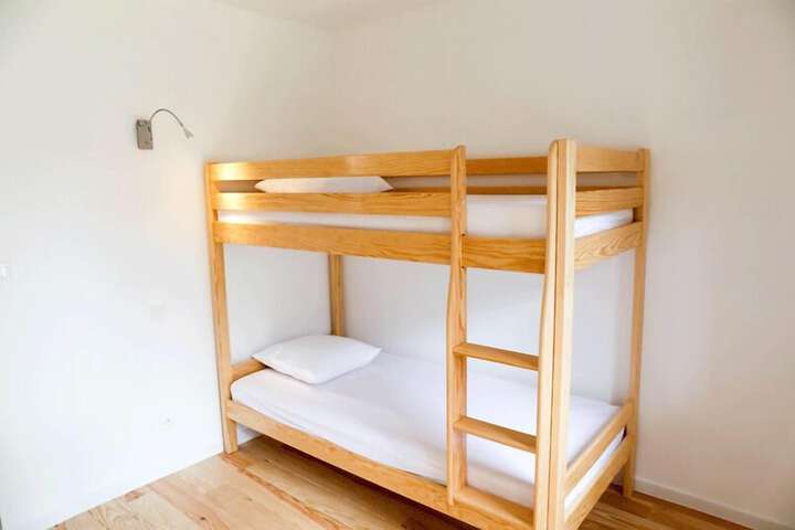 Room 15 of 68