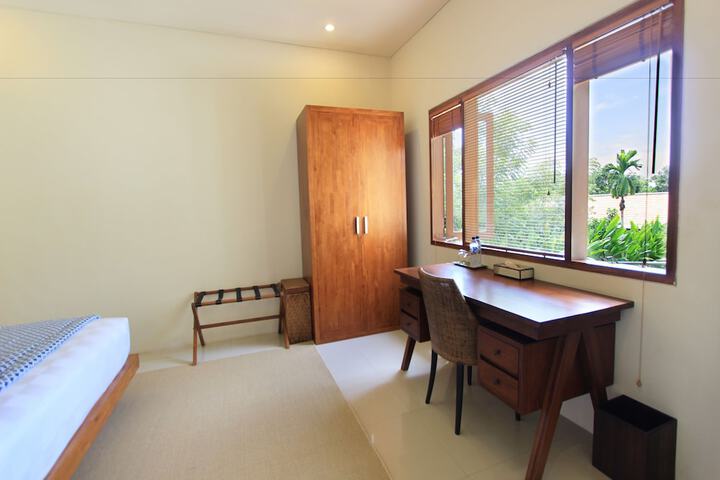 Room 18 of 47