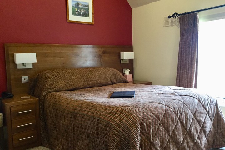 Room 5 of 41