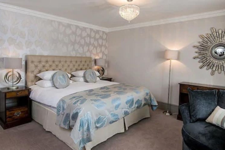 Room 18 of 57
