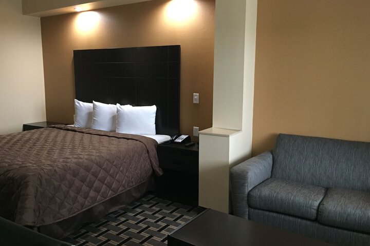 Room 7 of 47
