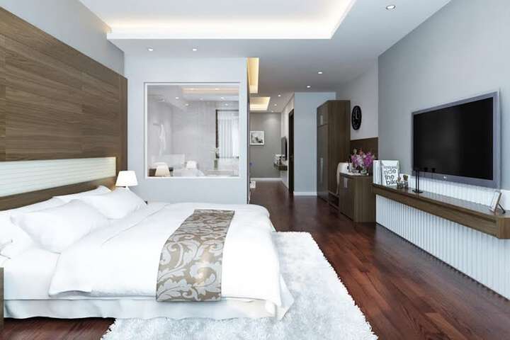 Room 9 of 34