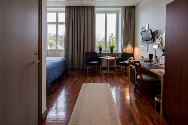 Room 40 of 78