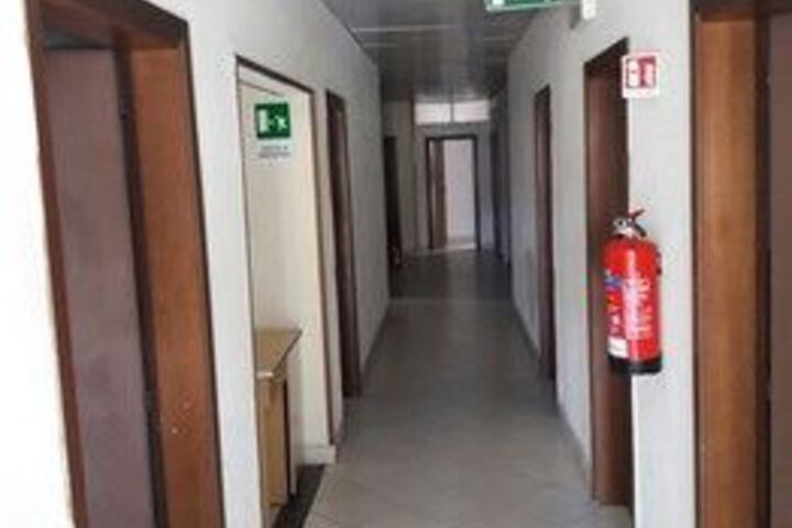 Ballroom/Hall 14 of 16