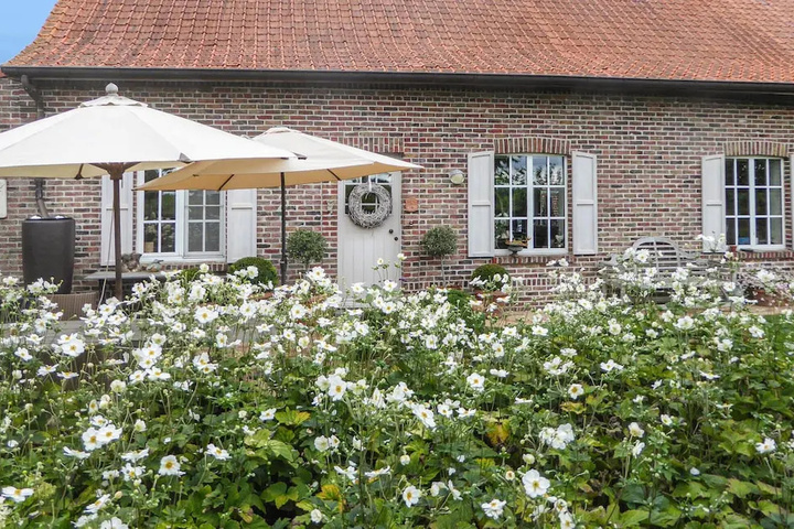Awesome Home in Kemmel With 3 Bedrooms and Wifi